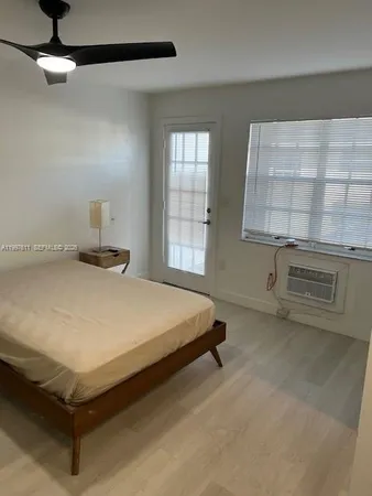 $1,650 | Golden Isles, Hallandale Beach, FL 33009