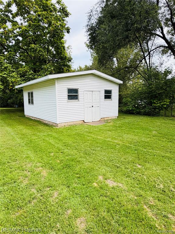 10551 Goodall Road Durand, MI 48429 - Photo 7 of 31 Gallery Image 7
