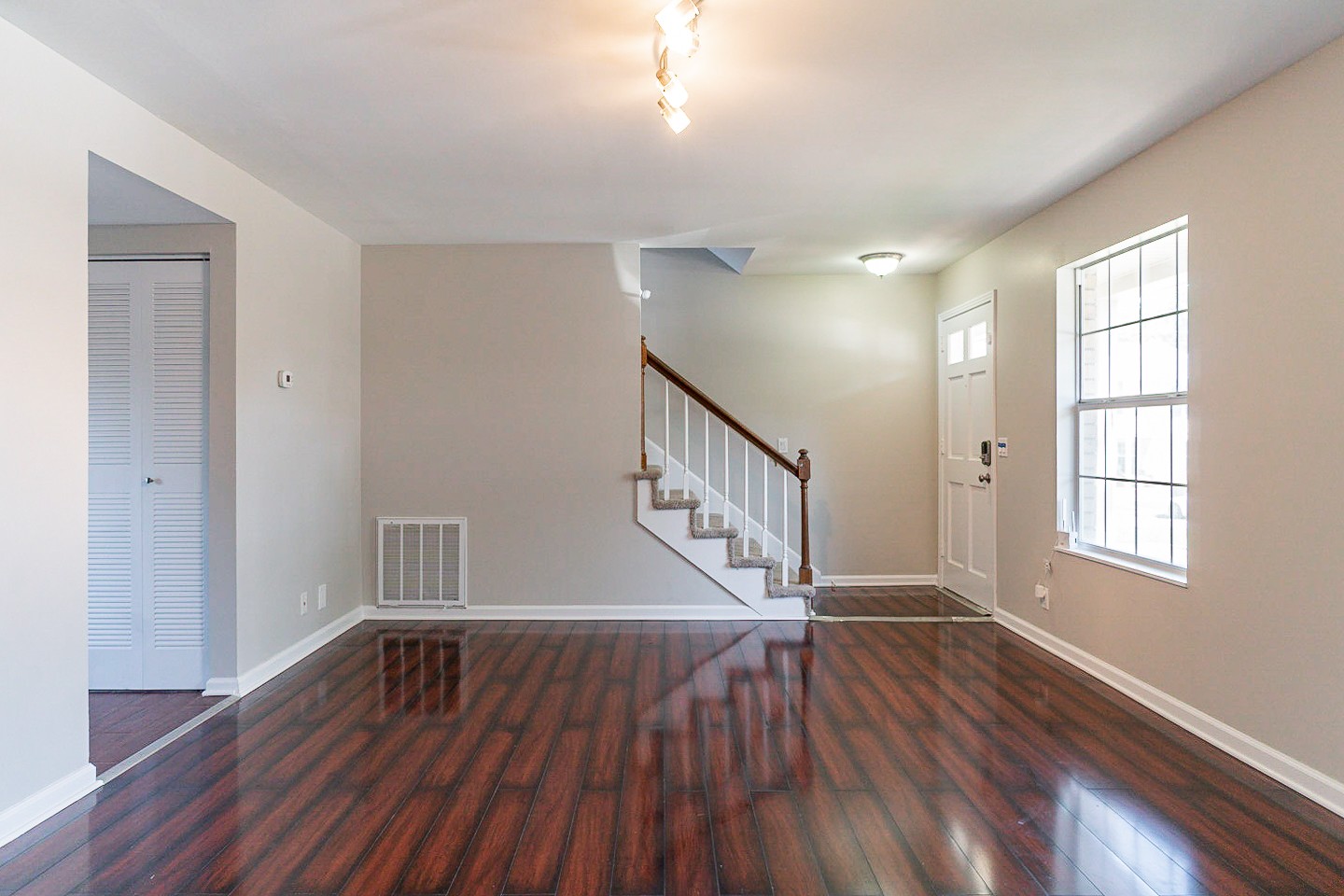 4000 Anderson Road, Unit 75 Nashville, TN 37217 - Photo 3 of 24 Gallery Image 3