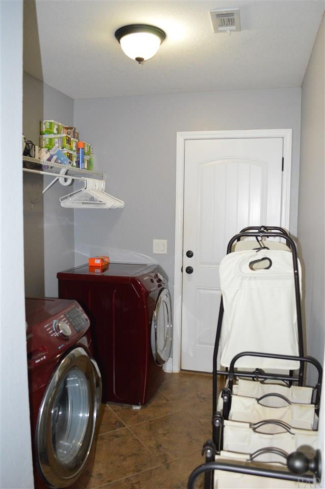 3851 Adams Road Pace, FL 32571 - Photo 8 of 30