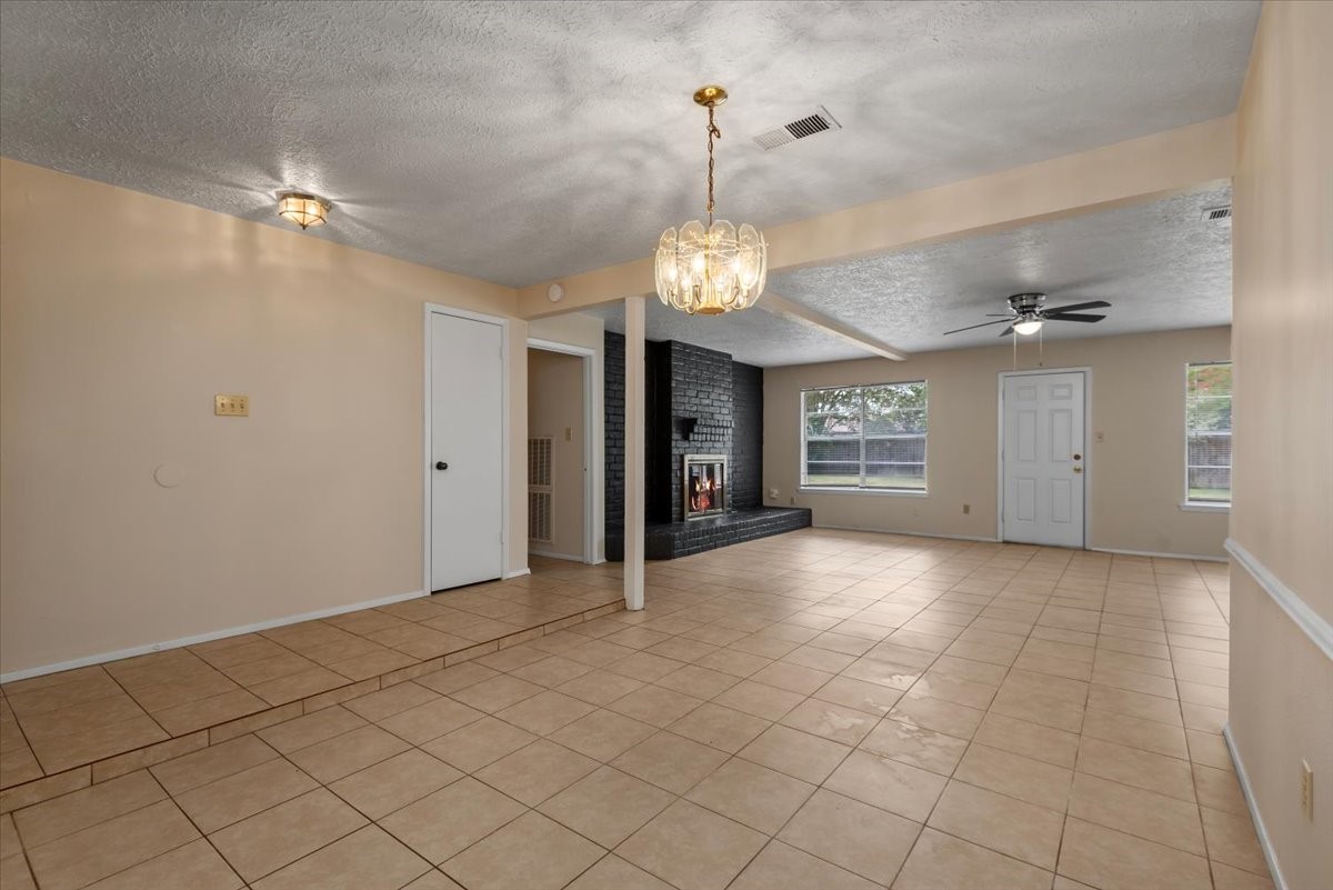 23114 Tree Bright Lane Spring, TX 77373 - Photo 9 of 37 Gallery Image 9