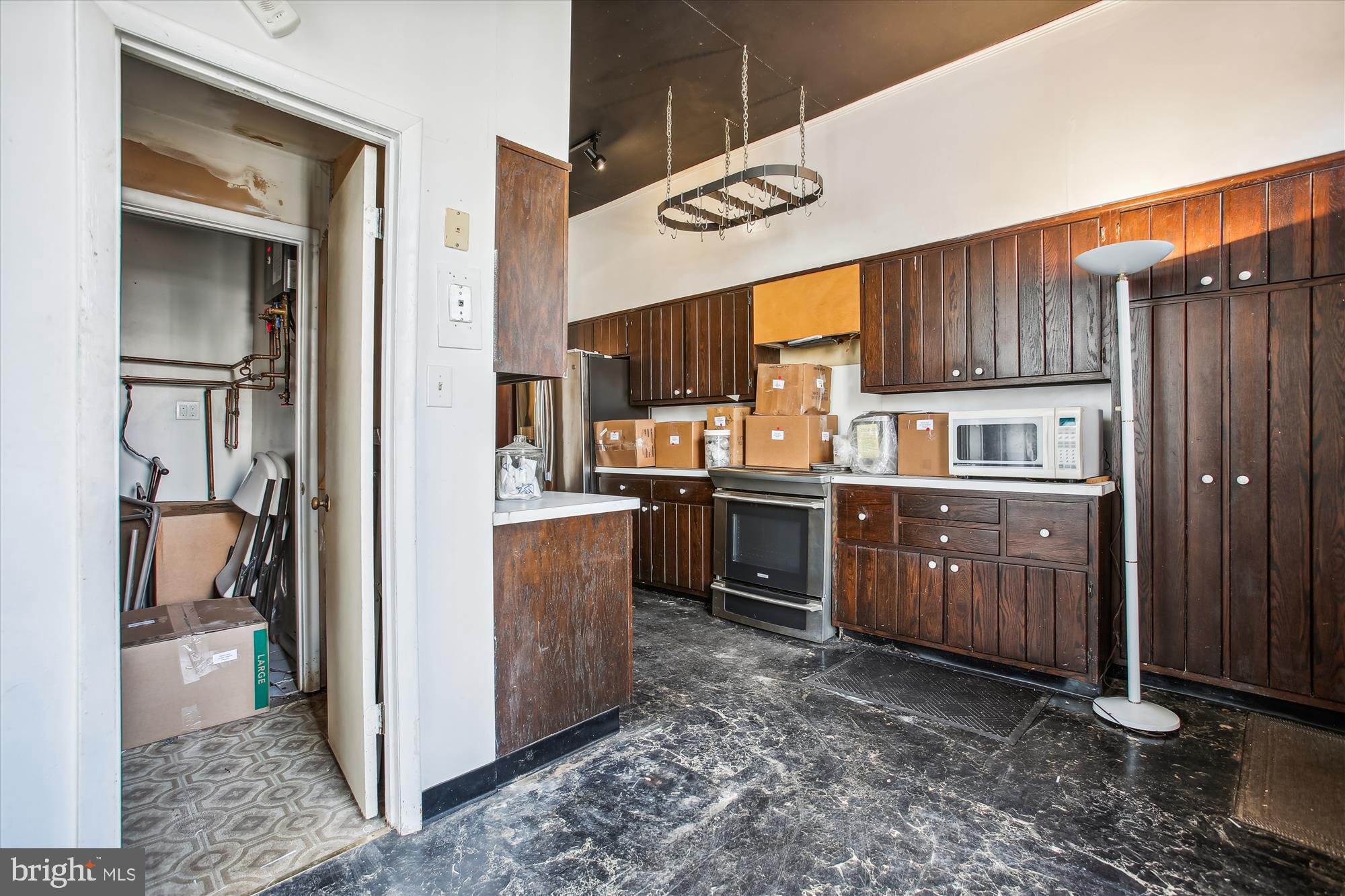 634 E Street Northeast Washington, DC 20002 - Photo 14 of 70 Kitchen
