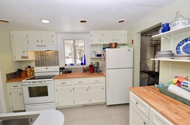 4 Spring Street Kennebunk, ME 04043 - Photo 8 of 31 Kitchen with butcher block counters