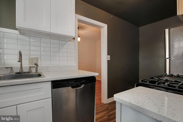 $600,000 | 559 25th Place Northeast, Washington, DC 20002