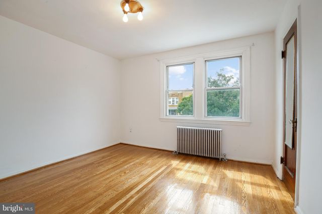$600,000 | 559 25th Place Northeast, Washington, DC 20002