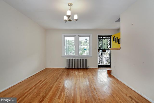 $600,000 | 559 25th Place Northeast, Washington, DC 20002