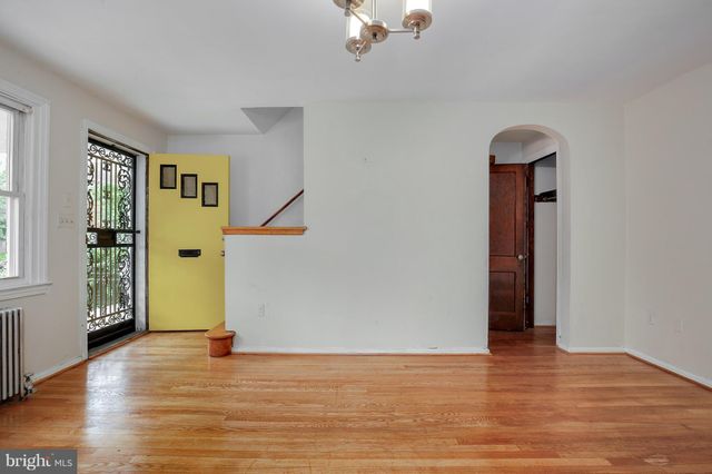$600,000 | 559 25th Place Northeast, Washington, DC 20002