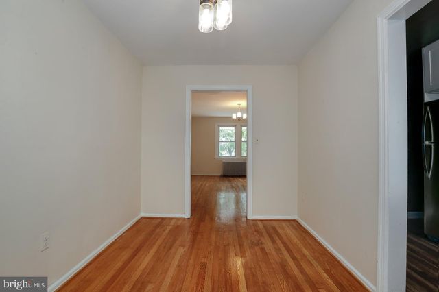 $600,000 | 559 25th Place Northeast, Washington, DC 20002