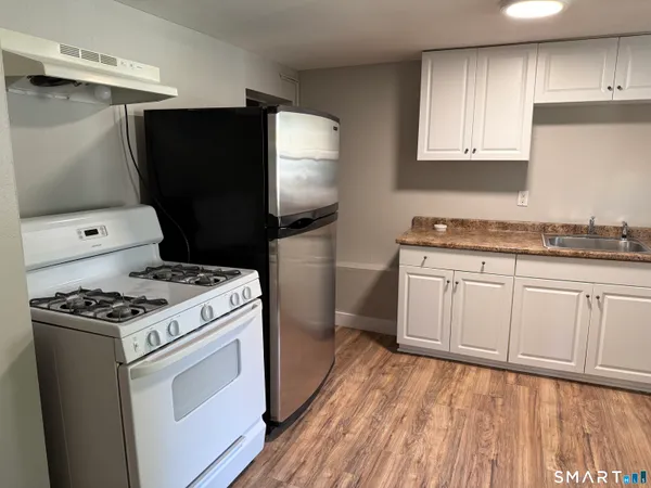 $1,100 | 37 Farnham Avenue, Torrington, CT 06790