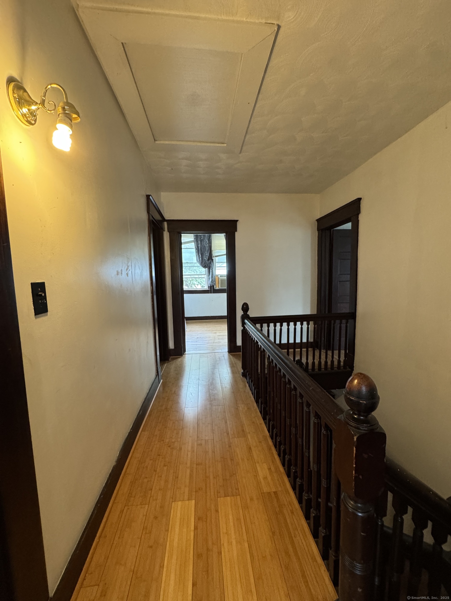478 East Main Street Norwich, CT 06360 - Photo 9 of 19 a view of a hallway