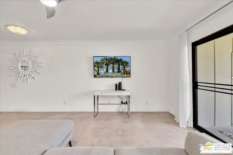 $229,000 | 1655 East Palm Canyon Drive, Unit 609, Palm Springs, CA 92264