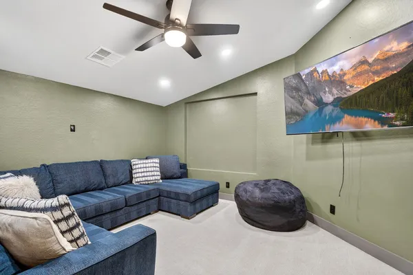 $5,000 | 6932 East Pearl Street, Mesa, AZ 85207