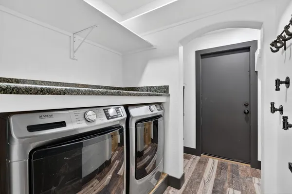 $5,000 | 6932 East Pearl Street, Mesa, AZ 85207