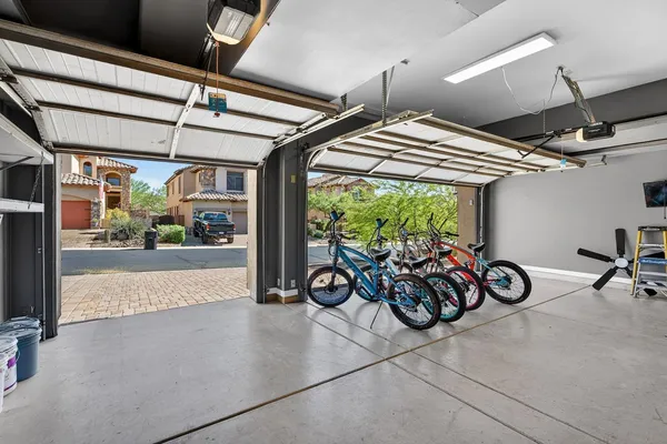 $5,000 | 6932 East Pearl Street, Mesa, AZ 85207