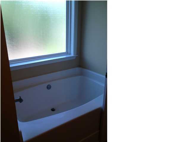 20 Topside Drive Inlet Beach, FL 32461 - Photo 11 of 13 a bathroom with a bathtub