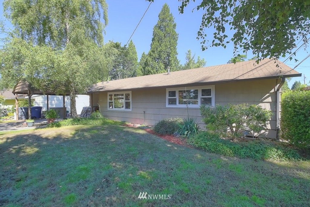 4020 Northeast 21st Street Renton, WA 98056 - Photo 1 of 23