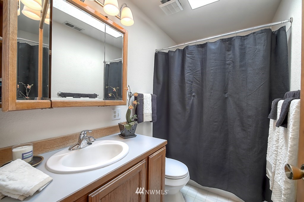 4020 Northeast 21st Street Renton, WA 98056 - Photo 16 of 23