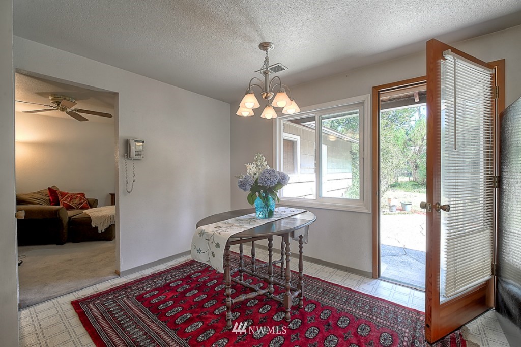 4020 Northeast 21st Street Renton, WA 98056 - Photo 10 of 23