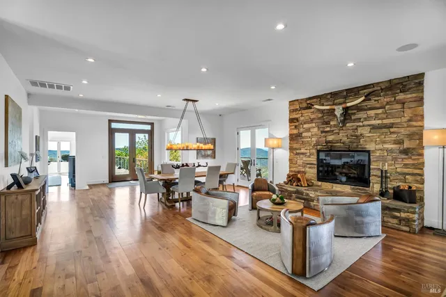 $3,895,000 | 90 Longhorn Ridge Road, Napa, CA 94558