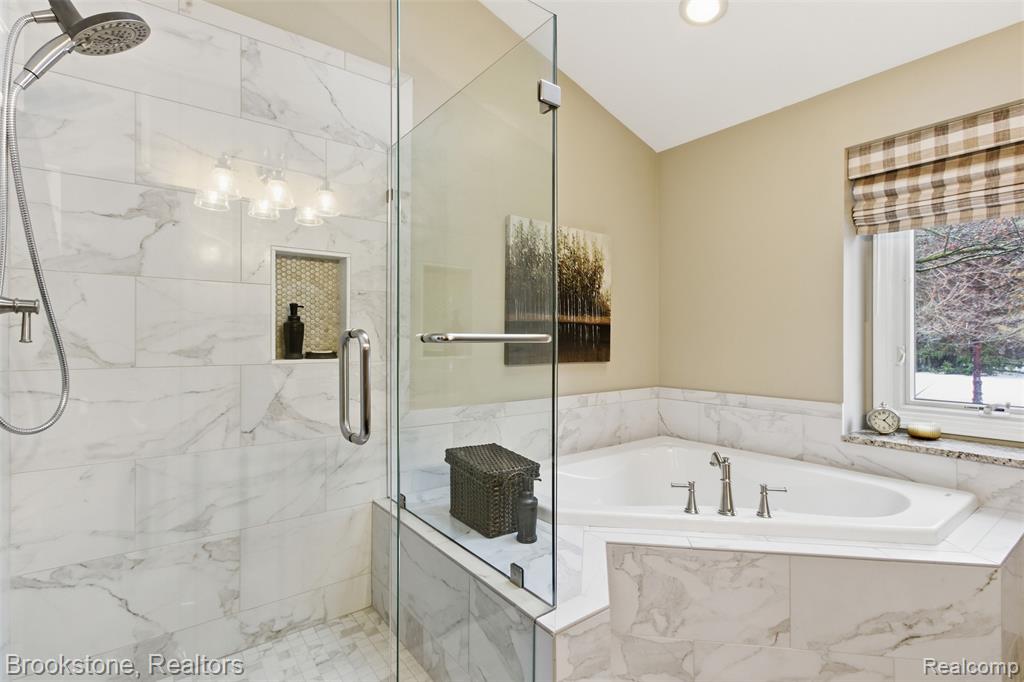 12170 Shaffer Road Davisburg, MI 48350 - Photo 15 of 38