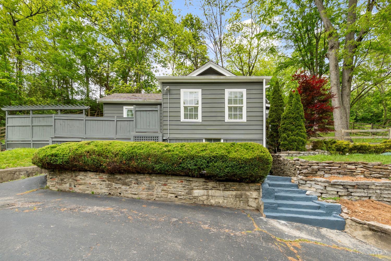 4261 Walton Creek Road Cincinnati, OH 45243 - Photo 1 of 31