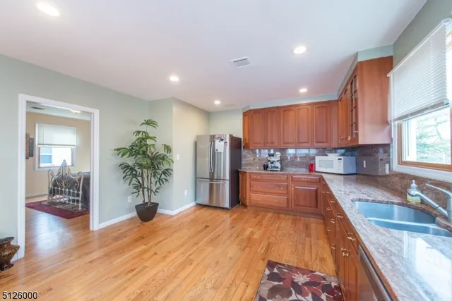 $4,750 | 21 Phoenix Avenue, Unit A, Morristown, NJ 07960