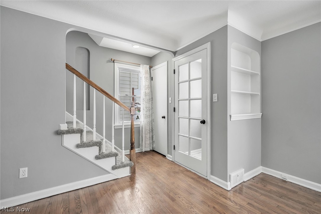 4034 Stilmore Road Cleveland, OH 44121 - Photo 15 of 29