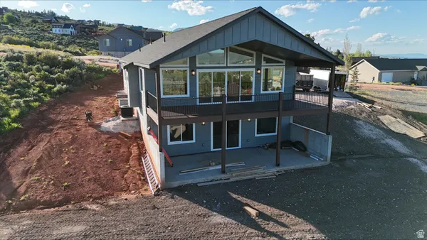 $764,000 | 402 Blue Bell Drive, Garden City, UT 84028