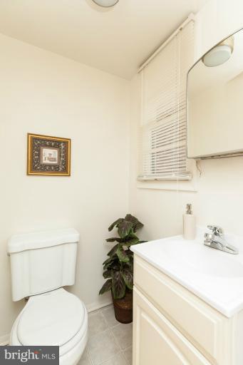 6942 Blanche Road Baltimore, MD 21215 - Photo 14 of 28 Bath