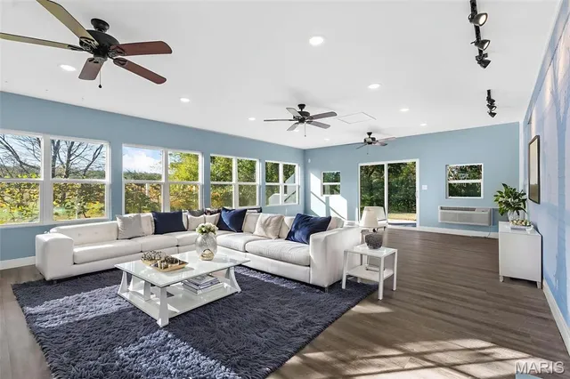 $575,000 | 209 North Two Street, Marthasville, MO 63357