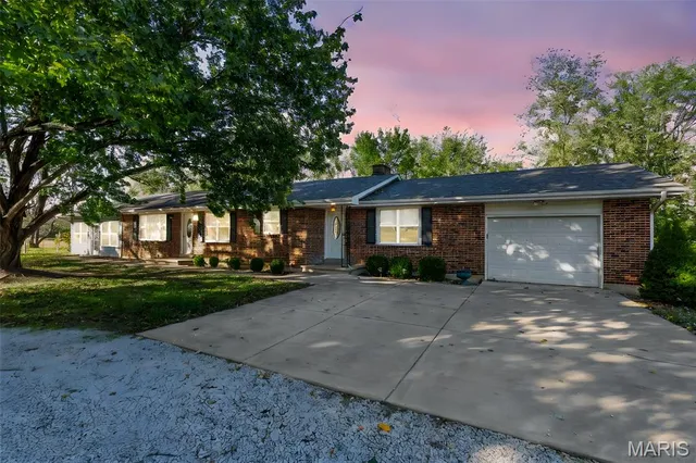 $575,000 | 209 North Two Street, Marthasville, MO 63357