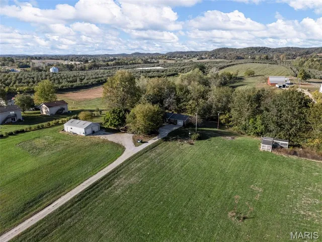 $575,000 | 209 North Two Street, Marthasville, MO 63357