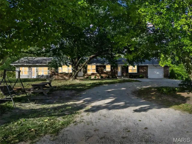 $575,000 | 209 North Two Street, Marthasville, MO 63357