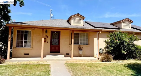 $438,000 | 95 Downs Street, Stockton, CA 95204