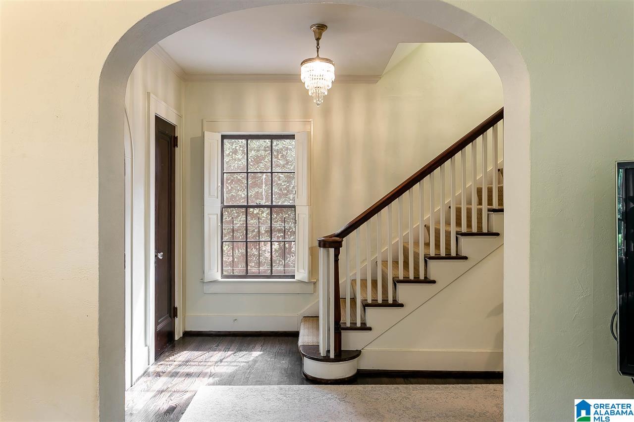 4432 Overlook Road Birmingham, AL 35222 - Photo 5 of 29
