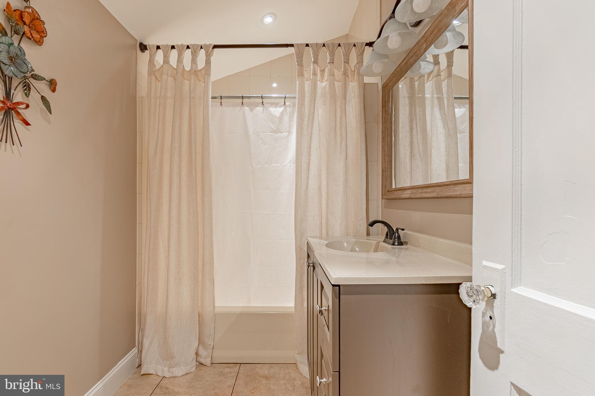 215 West Rose Valley Road Wallingford, PA 19086 - Photo 58 of 77