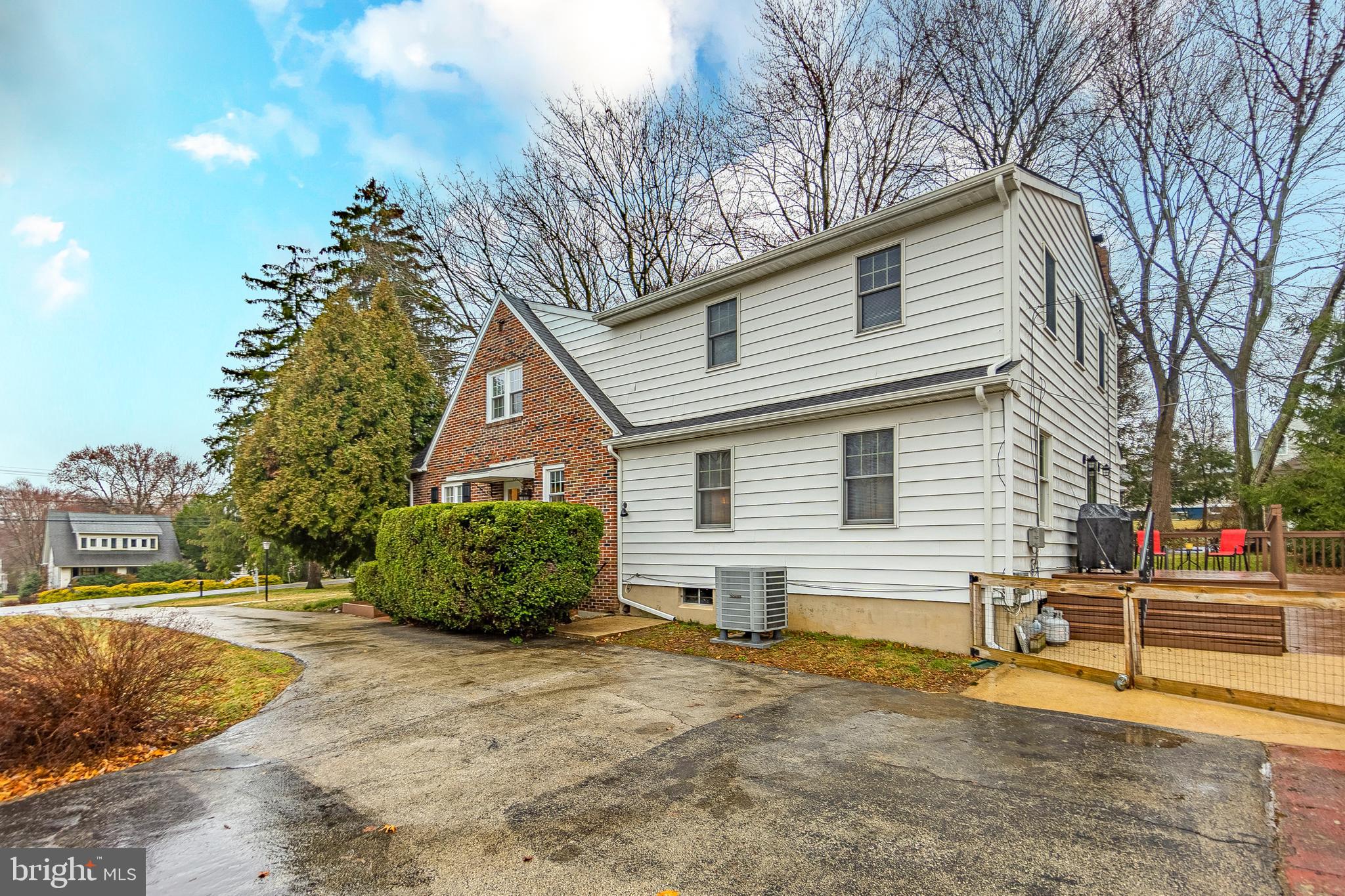 215 West Rose Valley Road Wallingford, PA 19086 - Photo 70 of 77 Exterior Back