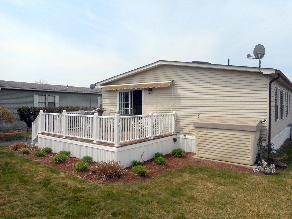 19 Castle Road Attleboro, MA 02703 - Photo 26 of 30 Gallery Image 26