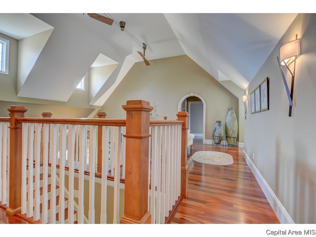 58 Oakmont Drive Springfield, IL 62704 - Photo 20 of 36