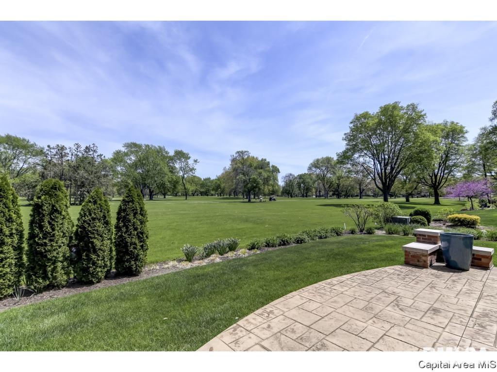 58 Oakmont Drive Springfield, IL 62704 - Photo 5 of 36