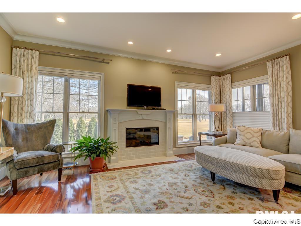 58 Oakmont Drive Springfield, IL 62704 - Photo 6 of 36