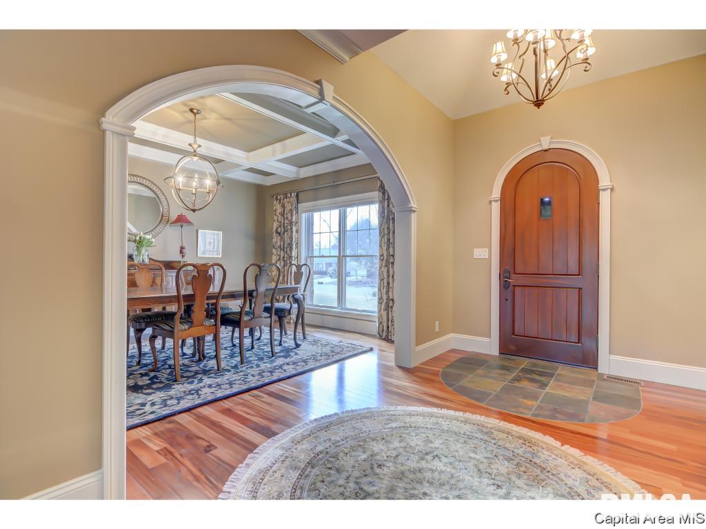 58 Oakmont Drive Springfield, IL 62704 - Photo 8 of 36