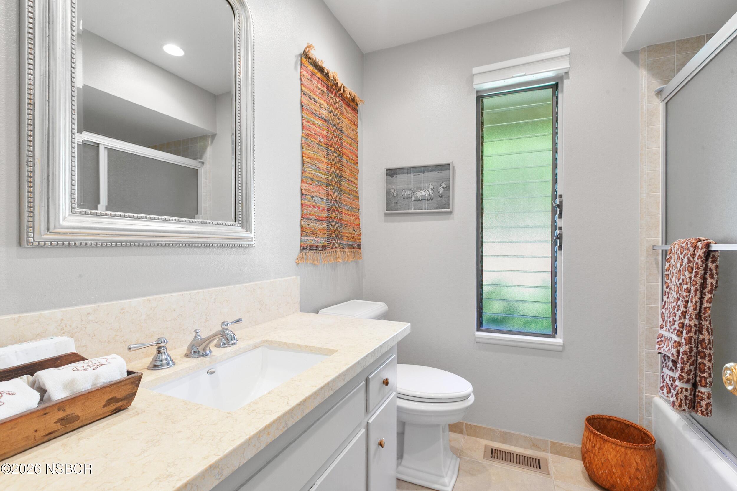 945 Rancho Alisal Drive Solvang, CA 93463 - Photo 19 of 28 Hall Bathroom