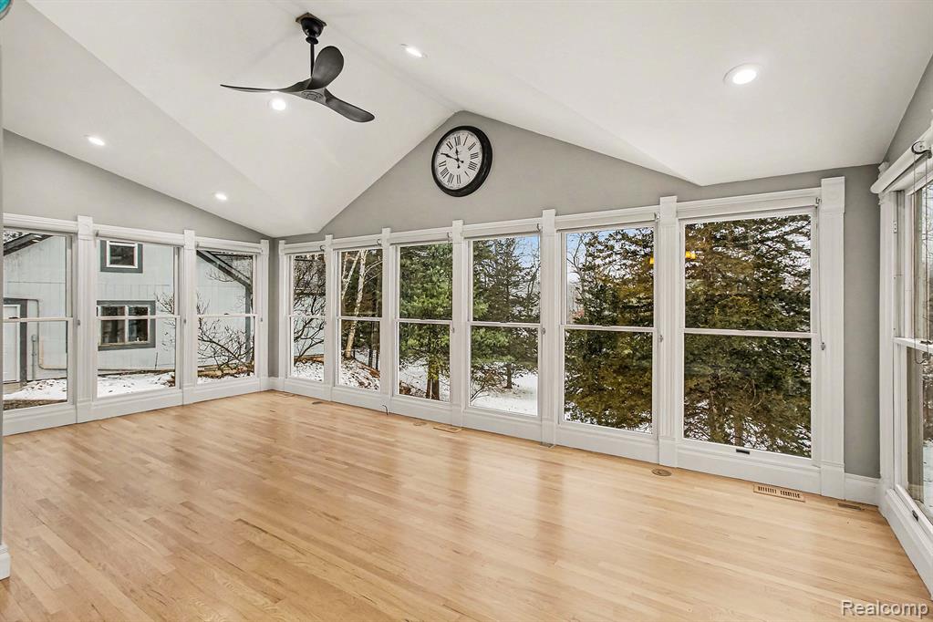 9955 Wiggins Road Howell, MI 48855 - Photo 28 of 57 Gallery Image 28