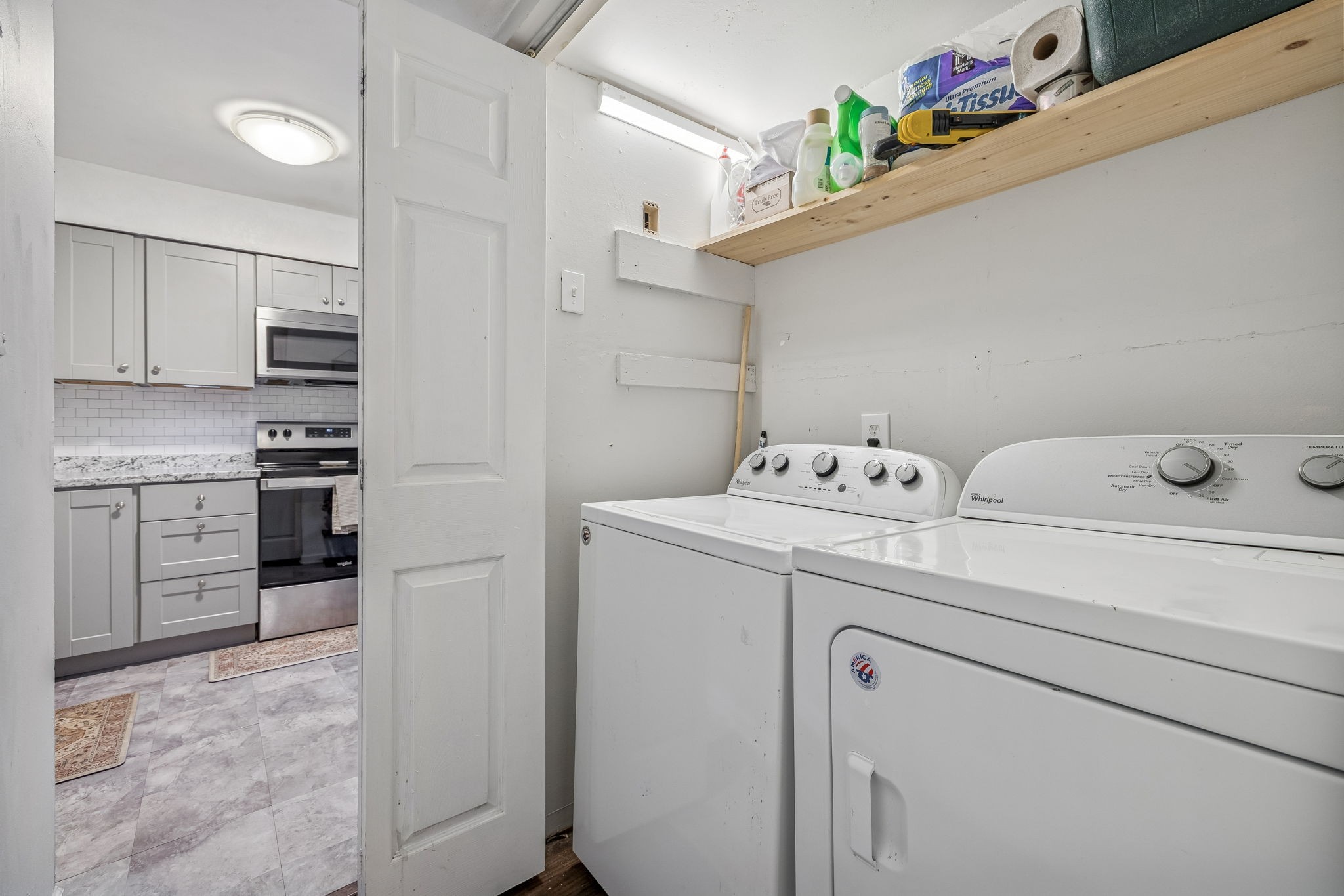 500 Paragon Mills Road, Unit E6 Nashville, TN 37211 - Photo 19 of 43 a utility room with dryer and washer