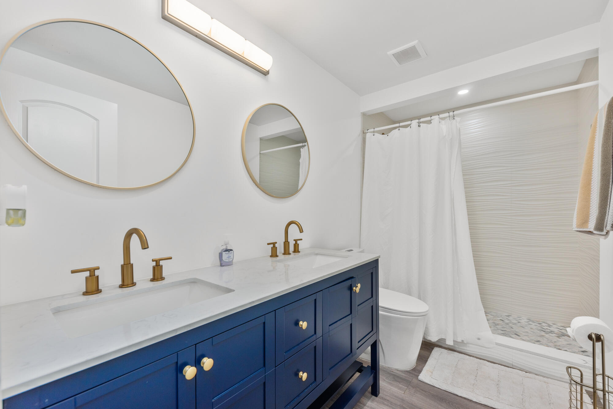 1140 Beach Road West Palm Beach, FL 33404 - Photo 13 of 35 1140 Beach Rd, Riviera Beach (27)