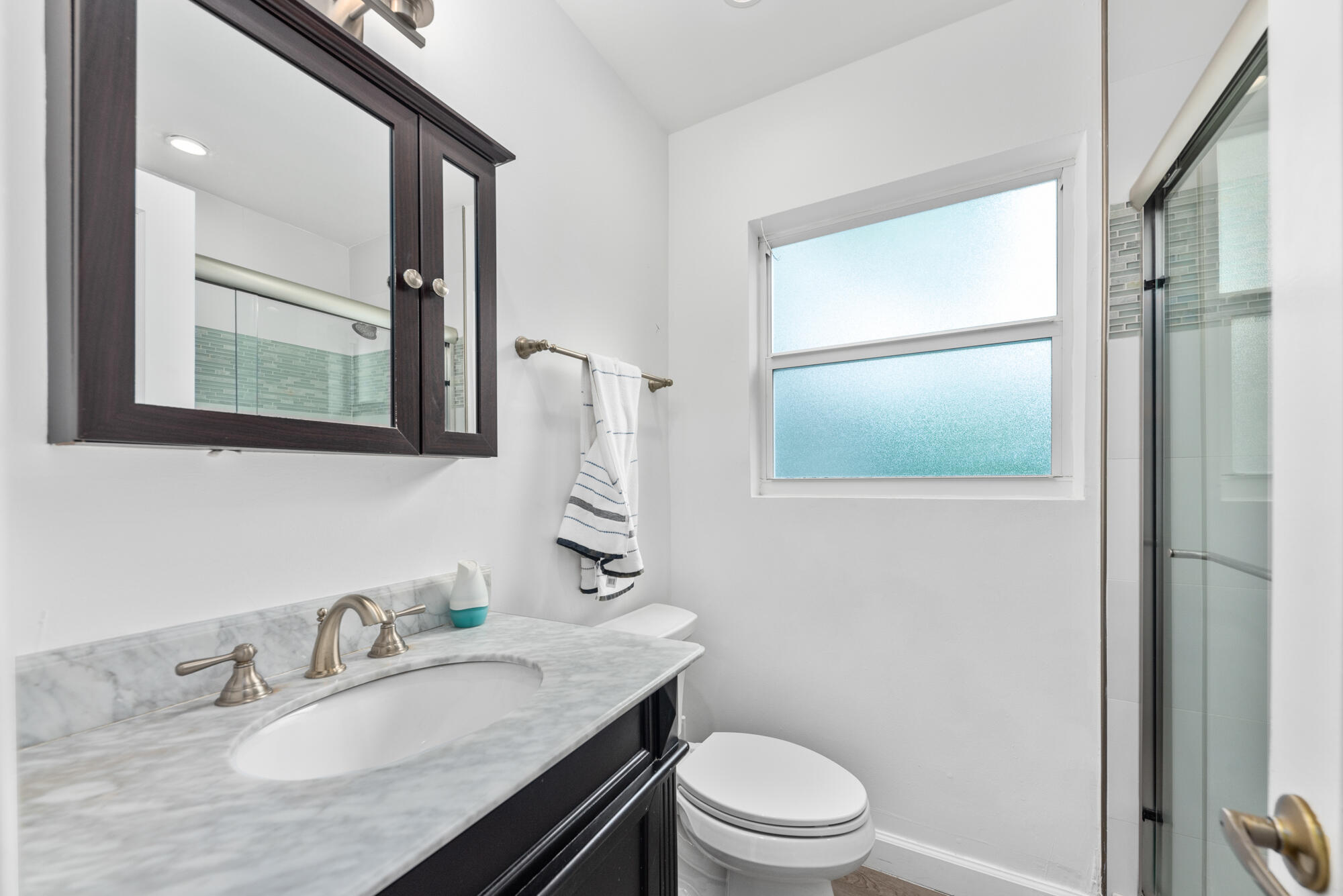 1140 Beach Road West Palm Beach, FL 33404 - Photo 15 of 35 1140 Beach Rd, Riviera Beach (31)