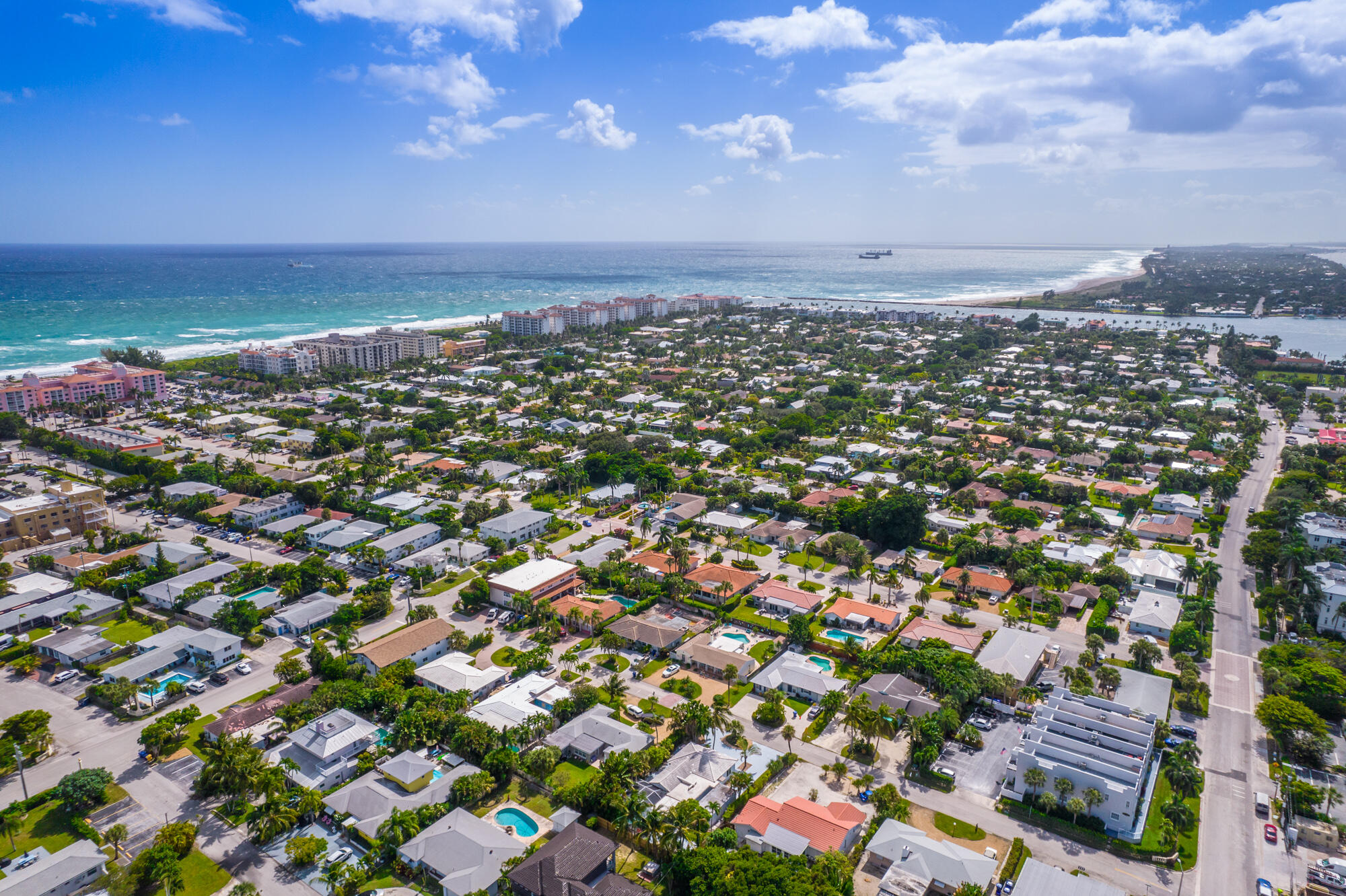 1140 Beach Road West Palm Beach, FL 33404 - Photo 24 of 35 1140 Beach Rd, Riviera Beach (10)