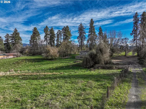 $450,000 | 2739 Wyeast Road, Hood River, OR 97031