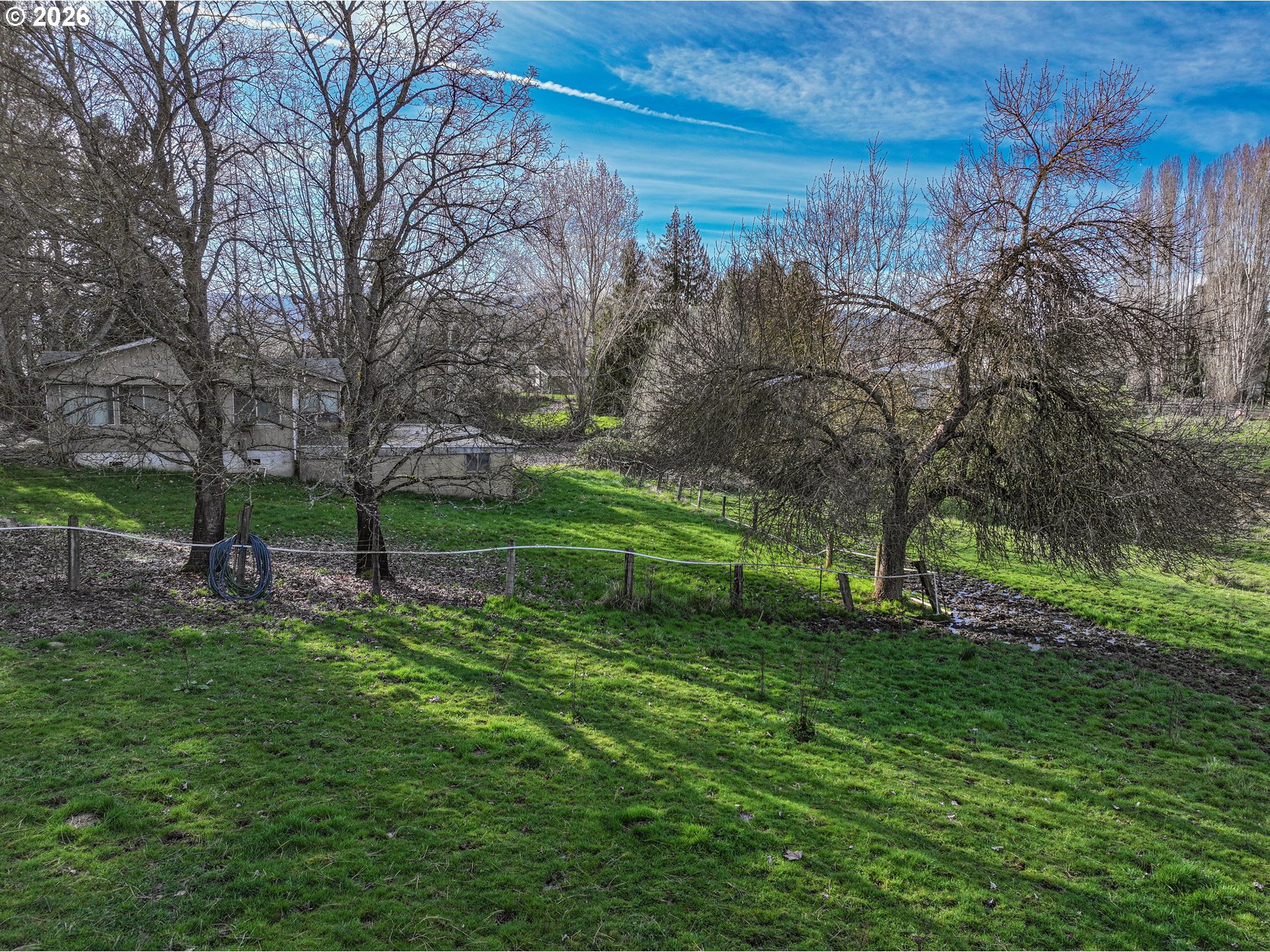 2739 Wyeast Road Hood River, OR 97031 - Photo 15 of 28 a view of a park with large trees
